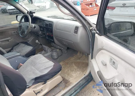 2001 Toyota Tacoma from USA, damaged, VIN 5TENL42N01Z795436